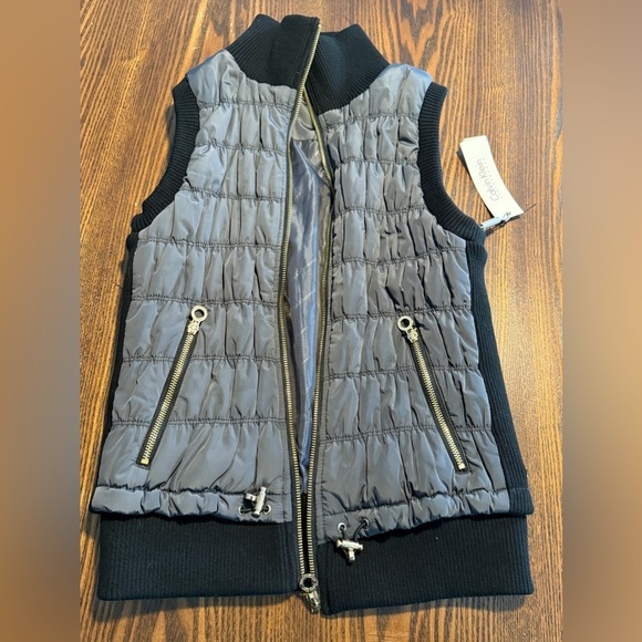 Calvin Klein Performance Puffer Down Vest Jacket Women’s Sz S Black Zip NWT - Picture 11 of 16